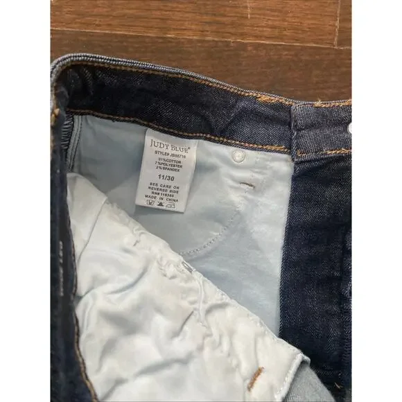 NWT! Judy Blue Curvy High Waist Tummy Control Tailored Crop Jeans 11/30 Wide Leg - Picture 8 of 8